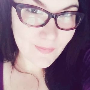 Meet your Posher, Cara